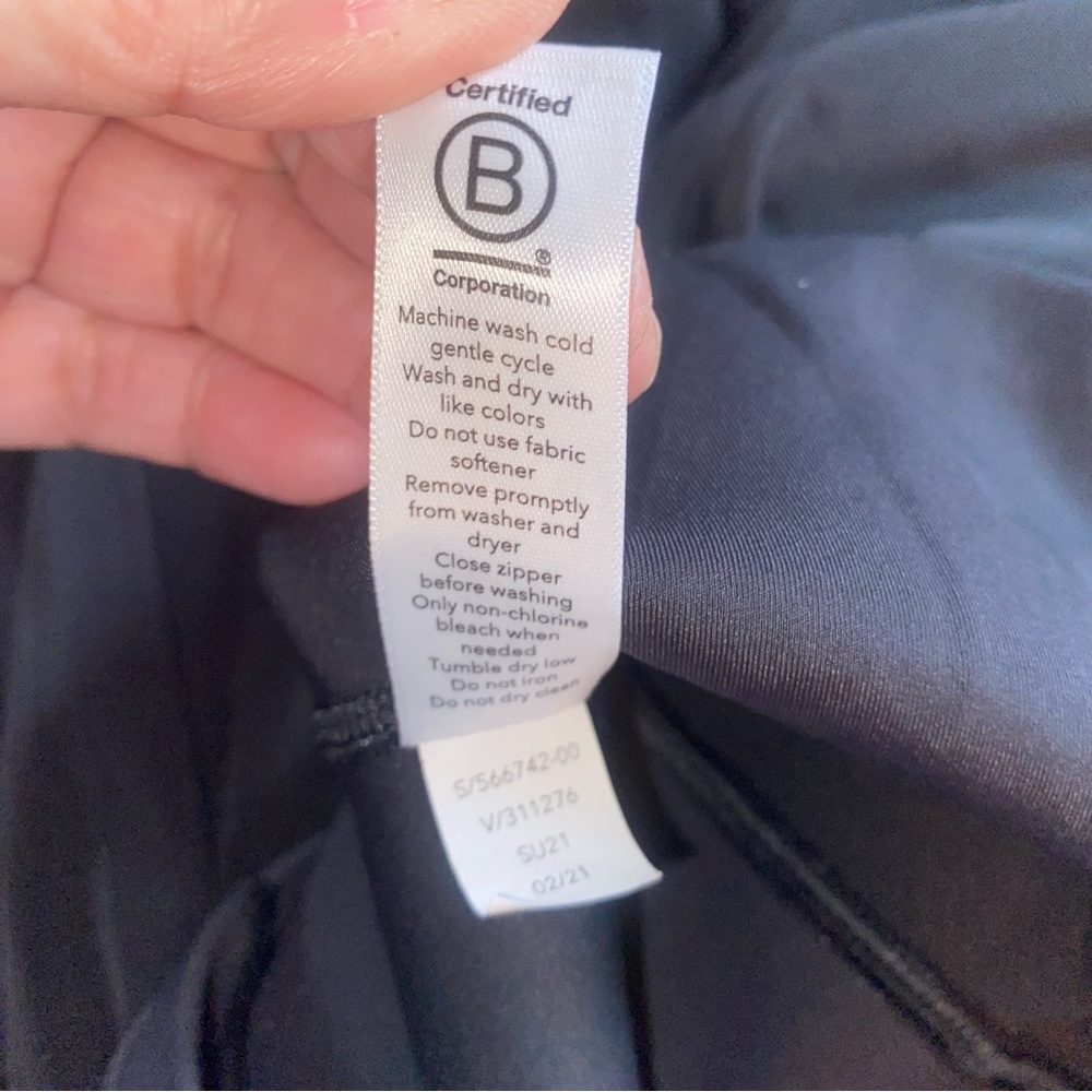 Athleta Skort Womens L Black Mesh Pleated Tennis Golf Athleisure 13.5 - Picture 9 of 10